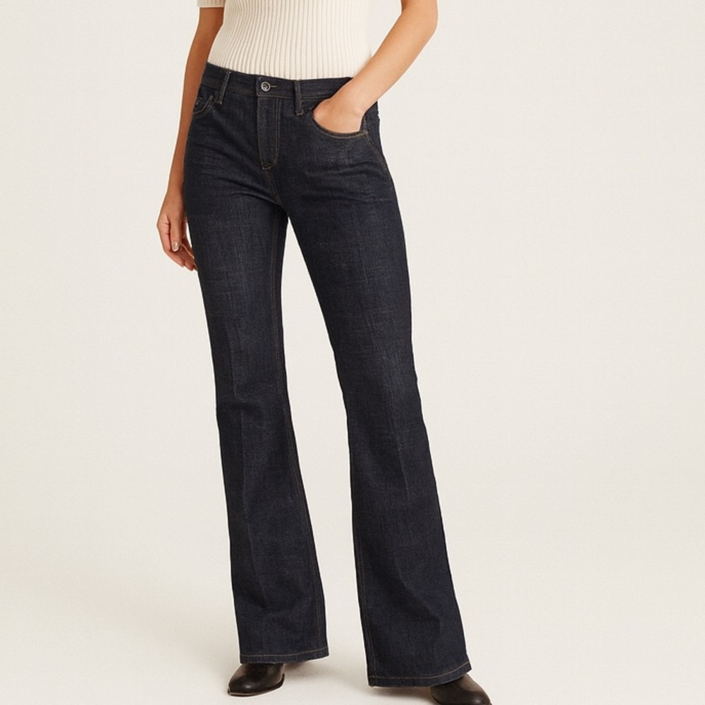 Tommy Hilfiger Hope Boot Jeans | Dark Wash Denim | Size 8A | Flattering Bootcut